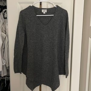 Tobey Grey size small cashmere sweater